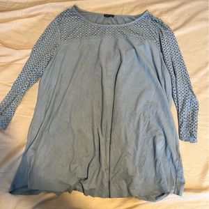 {✨ 3/$10} Faux Suede Top